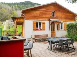Maison au cœur du village de saint Étienne de tinée