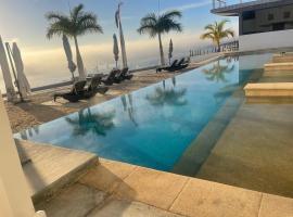 Casa Termales Solo Adultos Frente al Mar Sistema Solar，位于El Sargento的酒店