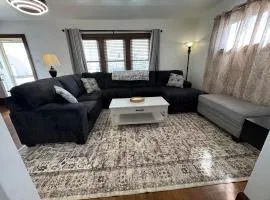 Spacious Stay near Lambeau