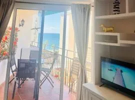 Apartamentos Torre de Marbella El Fuerte - Heart of Marbella, Steps from the Beach