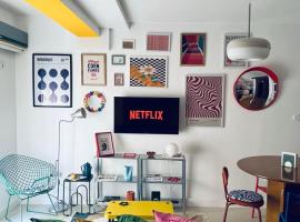 Le Nid Des Couleurs，位于'Aïn Taya的酒店