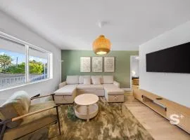 Sleek 1-BD Miami Apt Gym, BBQ, Free Parking