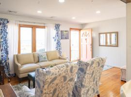 Potomac River House with beach access pet friedly，位于Hague的酒店