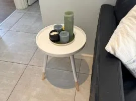 Black & White Self Catering