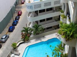 Hotel Suites Jazmín Acapulco，位于阿卡普尔科的酒店