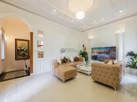 Luxury 4-Bedroom Villa with Private Pool & Billiards Table