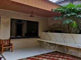 Villa Palembang，位于Talang Kelapa的酒店