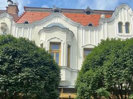 Kast&eacute;ly Vend&eacute;gh&aacute;z，位于凯斯特海伊的自助式住宿