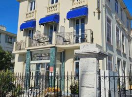 Hotel Flots d'Azur Promenade des Anglais，位于尼斯的酒店