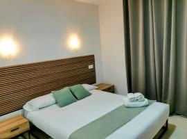Hotel Costa Andaluza，位于莫特里尔的酒店