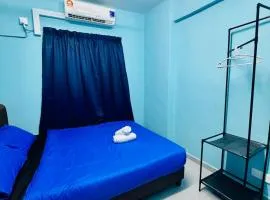 Budget1BR Walk to usm 2pax airport Malaysian guest only