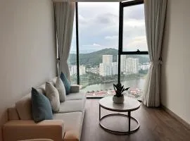 Alacarte Hạ Long Hotel