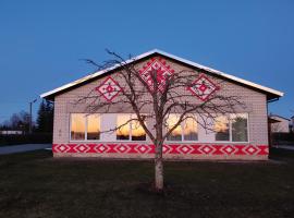 Puhkemaja Peretuba，位于Obinitsa的酒店