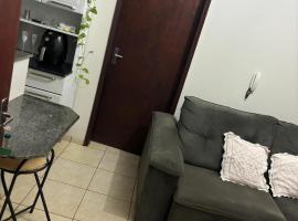 Apartamento com garagem coberta