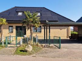 Gro&szlig;es Ferienhaus in traumhafter Lage mit Seeblick - Erholung garantiert，位于乌曼茨的乡村别墅