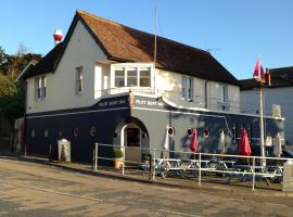 The Pilot Boat Inn, Isle of Wight，位于本布里奇的住宿加早餐旅馆