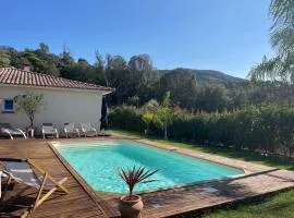 Magnifique villa récente entre mer et montagne située entre Ajaccio et Porticcio