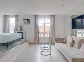 Le Semiramis l Central & Views l Shellter Rentals，位于圣特罗佩的宾馆