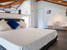 The Cliff Amalfi Coast - Apartment 3，位于Pianillo的酒店