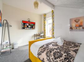 -RB15CFA- For Relaxed and Cosy stay with Free Parking，位于利兹的酒店