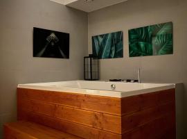 Luxusný apartmán Bojnice s privátnym wellness，位于波切尼斯的酒店