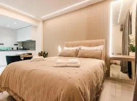 Sunset luxury studio by the sea