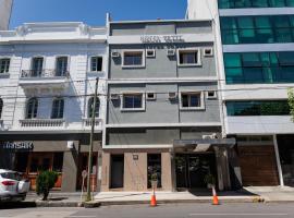 Hotel Petit
