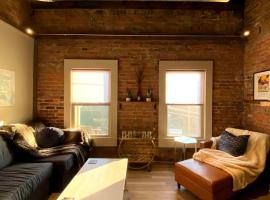 Condo in OTR, Pendleton Art District，位于辛辛那提的酒店