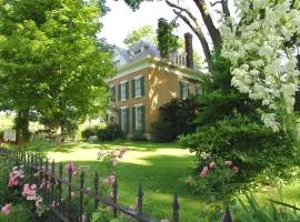Historic Manor Overlooking Park