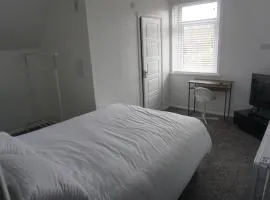 Horsforth Rooms by LBA