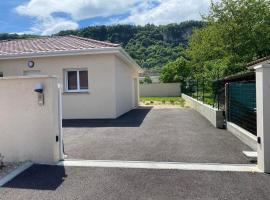 Les Villas Gîtes de Vertrieu，位于Vertrieu的酒店