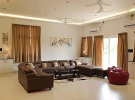 luxury beach villa，位于可瓦兰的酒店