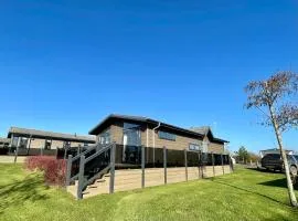Oakwood Lodge