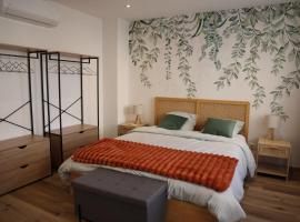 Le Verdoyant , maisonnette cosy avec terrasse，位于阿贡当日的酒店