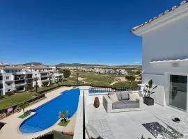 Stunning penthouse with beautiful golf views