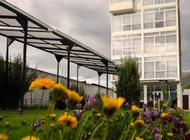 Hotel El Encuentro，位于万卡约的酒店