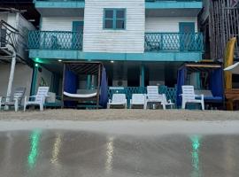 Cabañas Palos Tostaos，位于巴尔的酒店