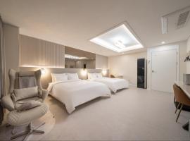 DK Airport Hotel