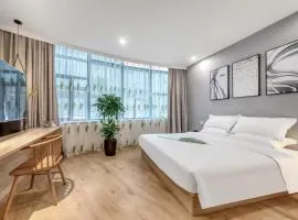 Qingmu Hotel Chongqing Jiefangbei Pedestrian Street Branch