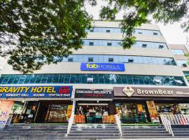 FabHotel Broholic Prime Suites - Nr Nexus Mall, Kukatpally，位于Kondapur的酒店