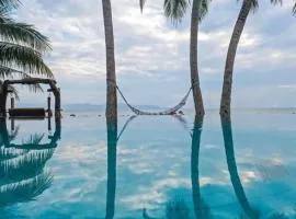 Yiuvilla Luxury Beachfront Villa Koh Phangan