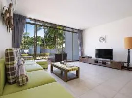 Blissful Living & Tropical Vibes - 3BR Pool Access Villa Argent 9, just 15 min drive from Nai Yang and Nai Thon Beaches