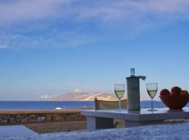 Folegandros Villas Beachfront，位于卡拉沃斯塔西的酒店