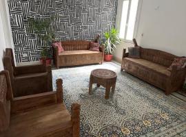 Ahllan Hostel For Men onlyغرف خاصة للرجال فقط 仅限男士 女士不允许，位于亚历山大的酒店