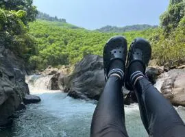 Daily Free Trekking Tour - Nguyen Shack