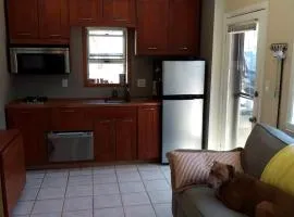 Adventure Doggie's WildWoof Beach Bungalow - 3 Blocks to Beach