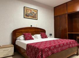 Osu Royal Hotel，位于阿克拉的酒店