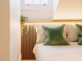 Elegant Hideaway City Centre,1 Bed Flat, 3rd Floor