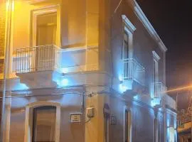 Palazzo Grecale Dell'Etna