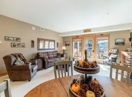 Basecamp in Riverstone Walk to River Shops and more